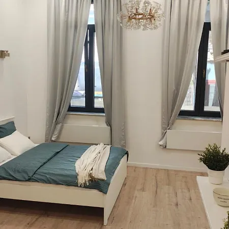 公寓 Oak Tree 布加勒斯特