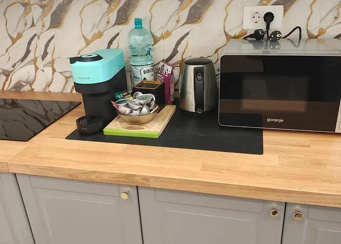 Oak Tree * Бухарест